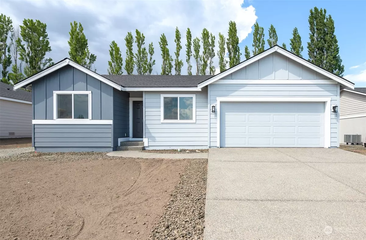 Tieton, WA 98947,309 N Aspen ST