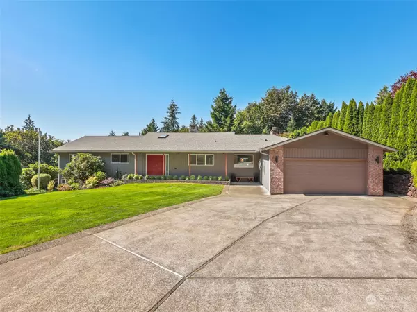 102 Sunset LN, Longview, WA 98632