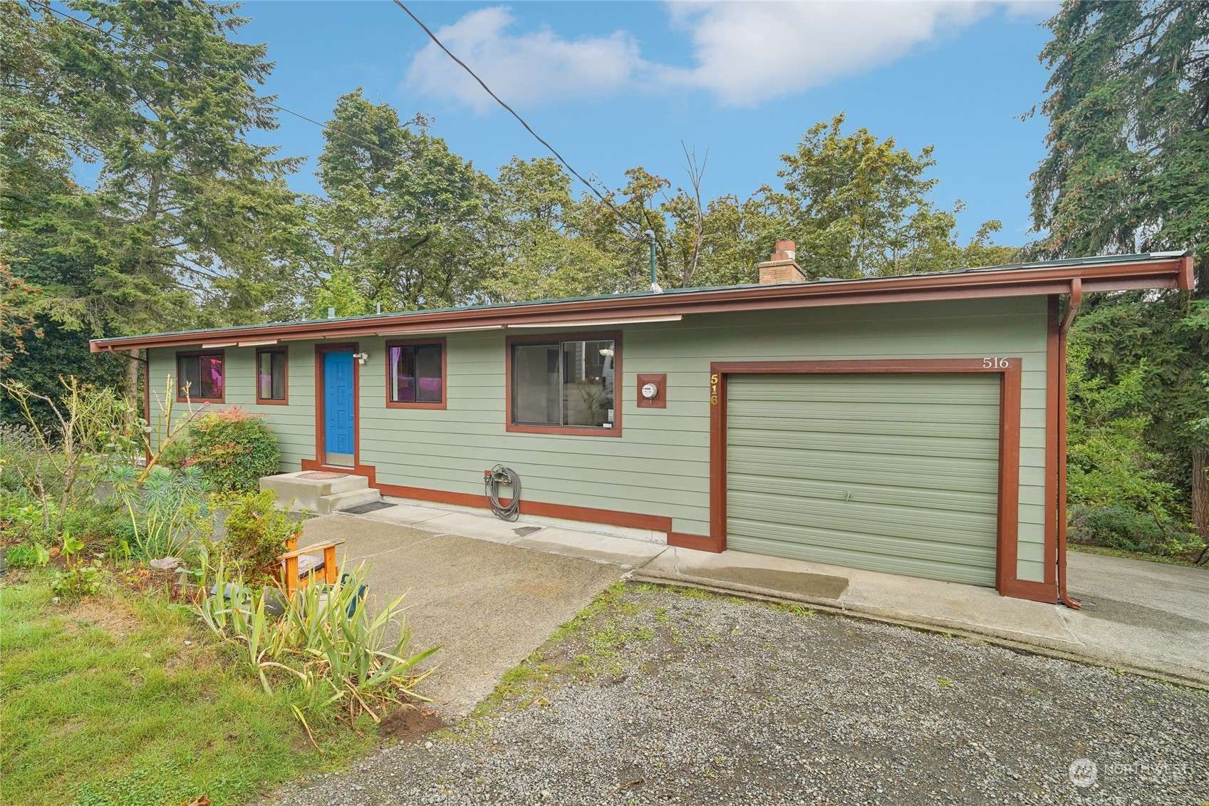 516 Taylor PL NW, Renton, WA 98057