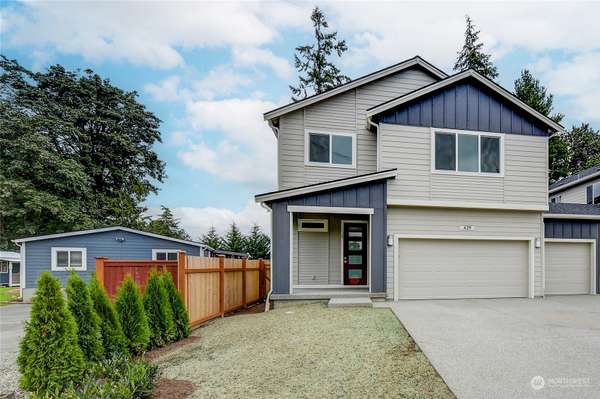 429 Logan RD #1, Lynnwood, WA 98036