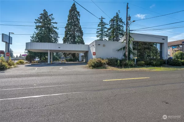 Shoreline, WA 98133,18525 Firlands WAY N