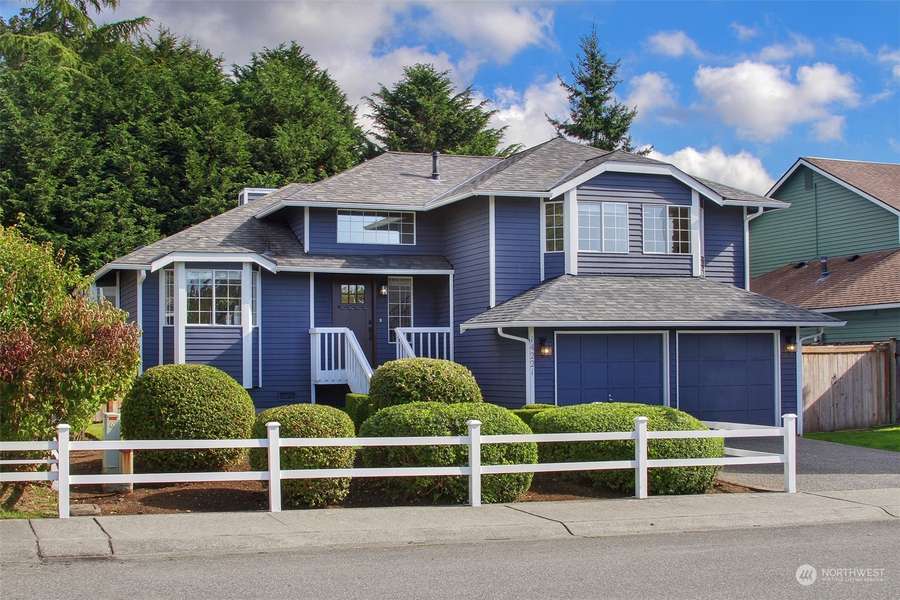 14221 45th PL W, Lynnwood, WA 98087