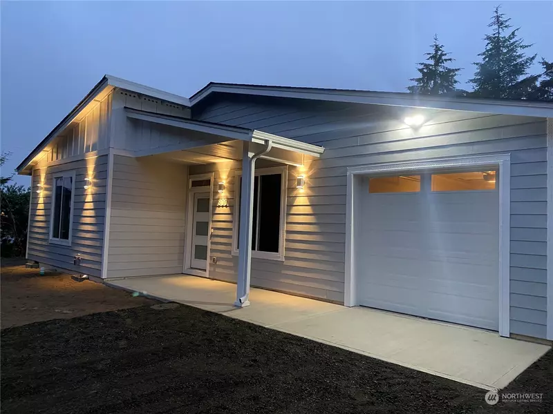 1261 Storm King AVE SW, Ocean Shores, WA 98569