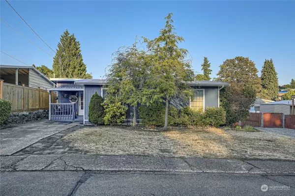 Renton, WA 98056,668 Edmonds AVE NE