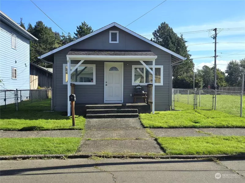 1003 E 1st ST, Aberdeen, WA 98520