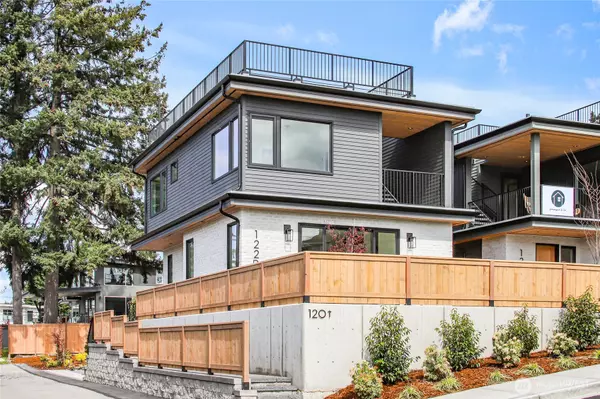 Kirkland, WA 98033,122 15th Ave #B