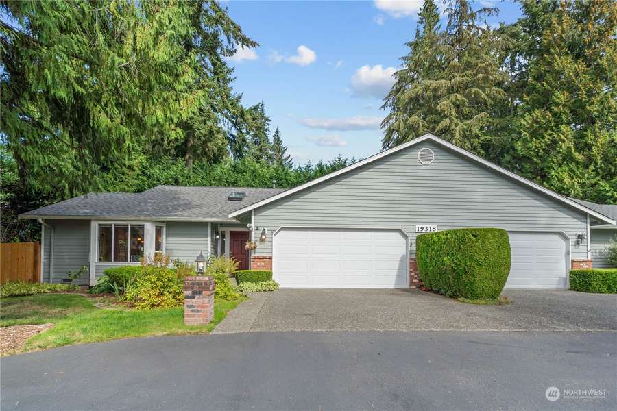 19318 2nd DR SE #B, Bothell, WA 98012