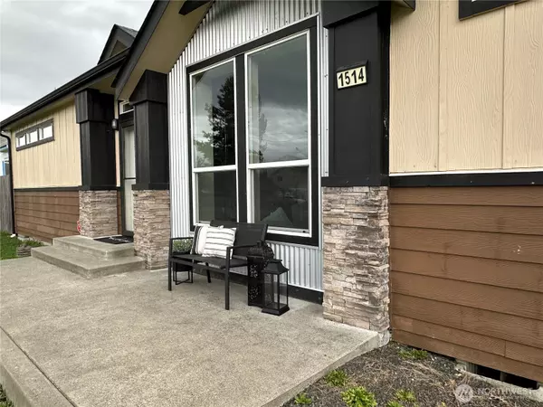 1514 Oxford ST, Centralia, WA 98531