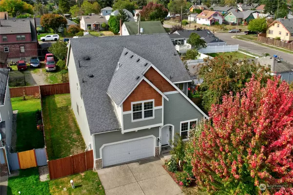1740 S Prospect LN, Tacoma, WA 98405
