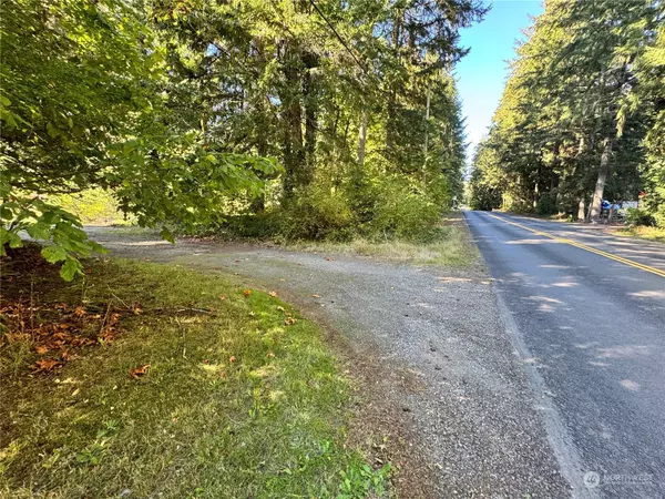 15820 62nd Ave NW, Gig Harbor, WA 98332