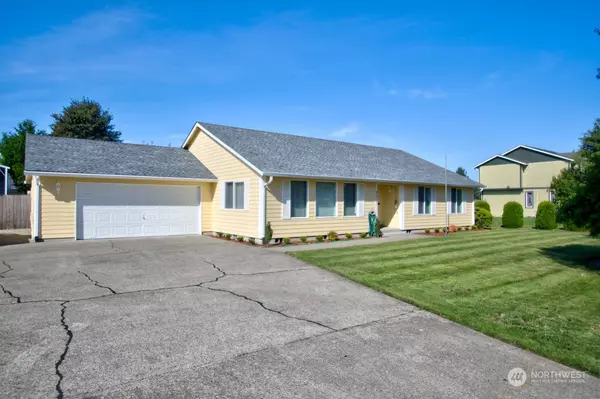 9210 Applegate LOOP SW, Rochester, WA 98579