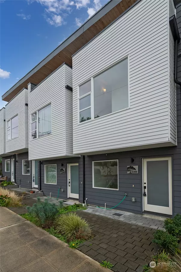 6306 26th AVE NW, Seattle, WA 98107