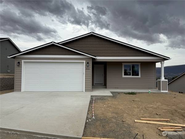 845 N Macaw AVE, East Wenatchee, WA 98802