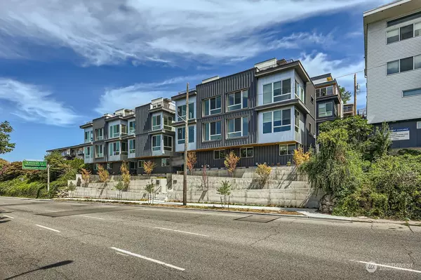 3410 15th AVE W #A, Seattle, WA 98119