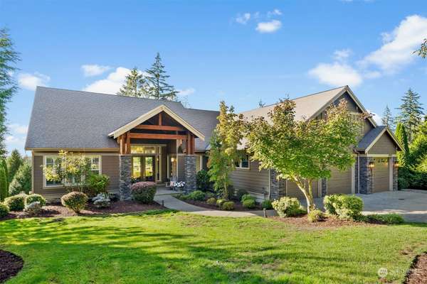 13620 Whispering Pines Drive NW, Gig Harbor, WA 98332