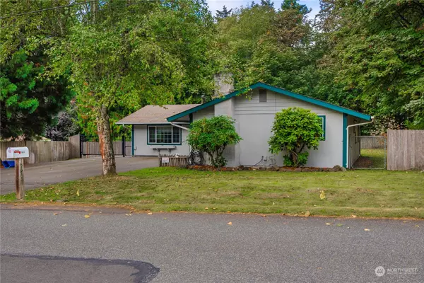 15615 203rd AVE SE, Renton, WA 98059