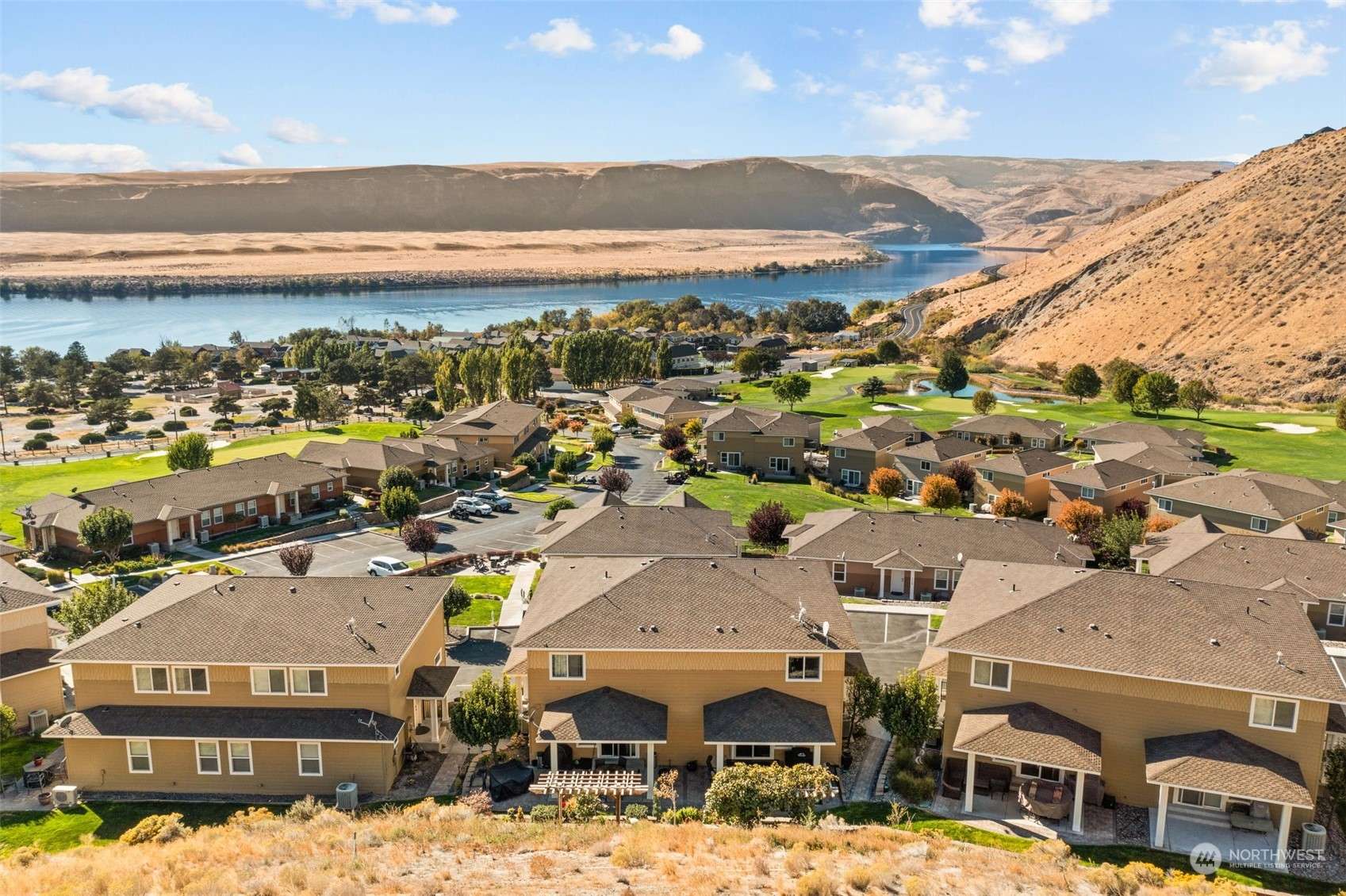 9225 Red Cliff DR NW #B53, Quincy, WA 98848