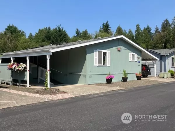 692 NE Libra LN, Bremerton, WA 98311