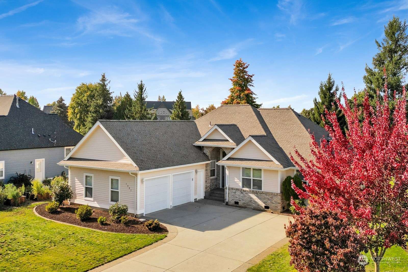 1901 Twin Sister CT, Lynden, WA 98264