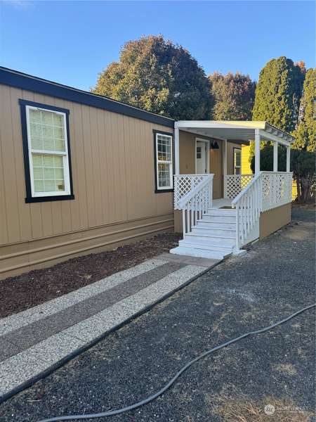 2297 Basin St SW SW #101, Ephrata, WA 98823