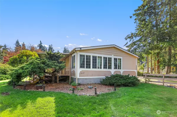 4496 Alamo WAY, Oak Harbor, WA 98277