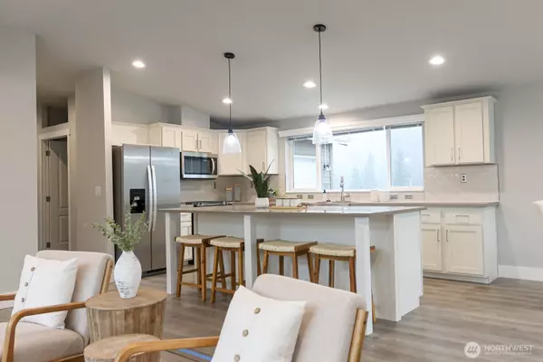 Enumclaw, WA 98022,2125 Glacier ST #82