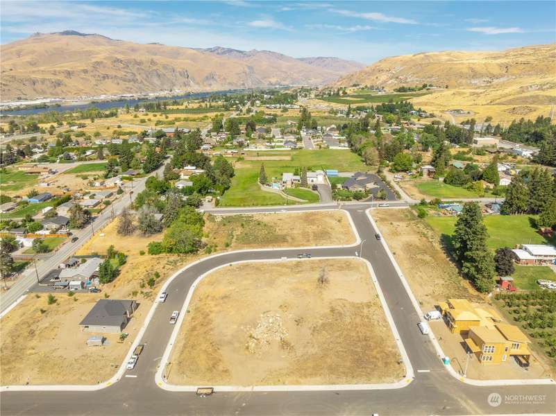 3232 NW Brianna  (Lot 37) AVE, East Wenatchee, WA 98802