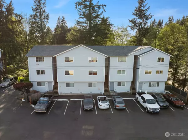 113 -115 W Casino Road, Everett, WA 98204
