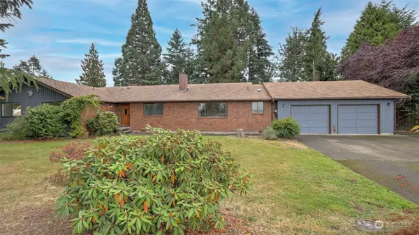 23735 SE 471 ST,  Enumclaw,  WA 98022