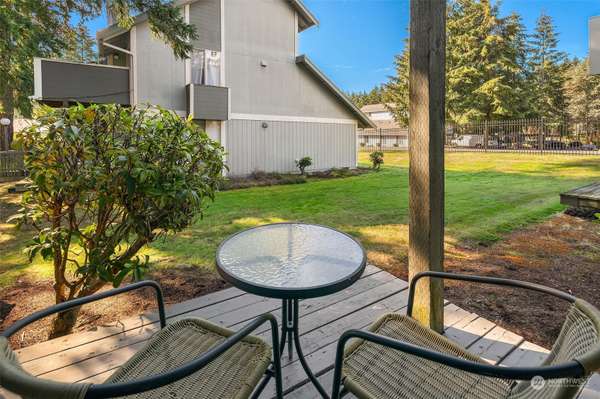 34014 1st PL S #C, Federal Way, WA 98003