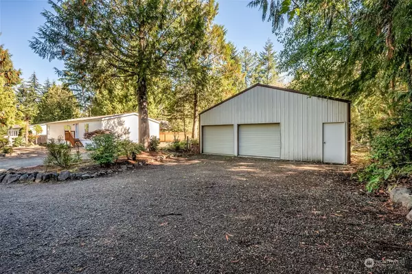 Shelton, WA 98584,180 E Park LOOP