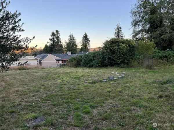 Raymond, WA 98577,953 Ballentine ST