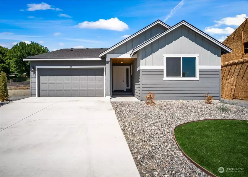 490 N Ruddy ST, Moses Lake, WA 98837