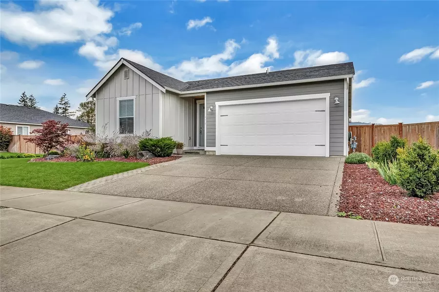 438 N Sergeant ST, Buckley, WA 98321