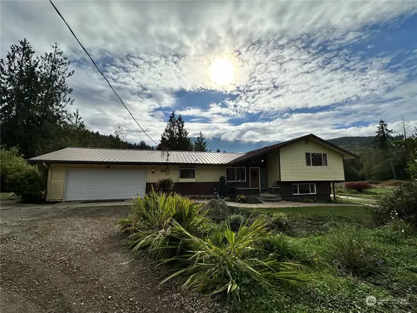 2813 Eden Valley RD, Port Angeles, WA 98363