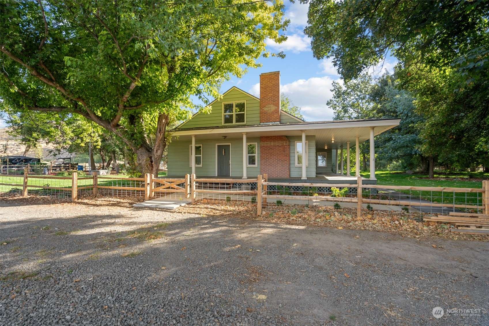 122 Herron Hollow RD, Prescott, WA 99348
