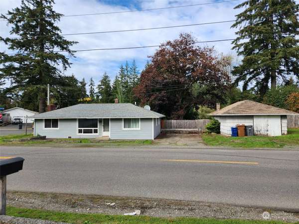 106 E Arcadia AVE, Shelton, WA 98584