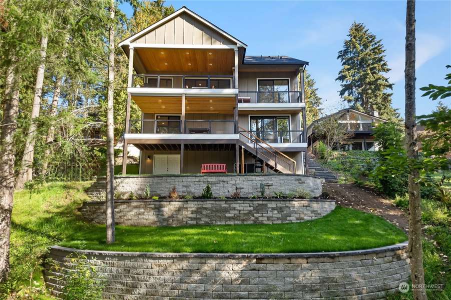 4804 W Tapps DR E, Lake Tapps, WA 98391