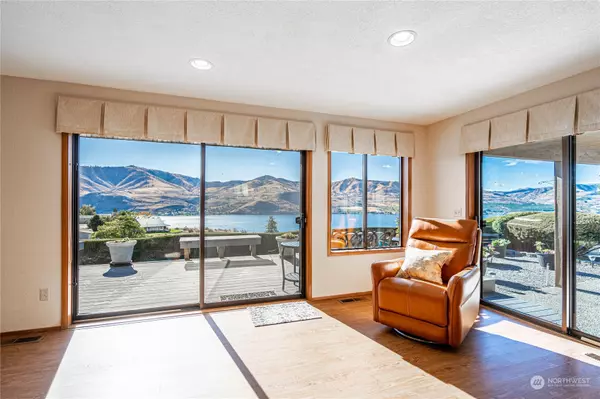 Chelan, WA 98816,311 Highpoint PL