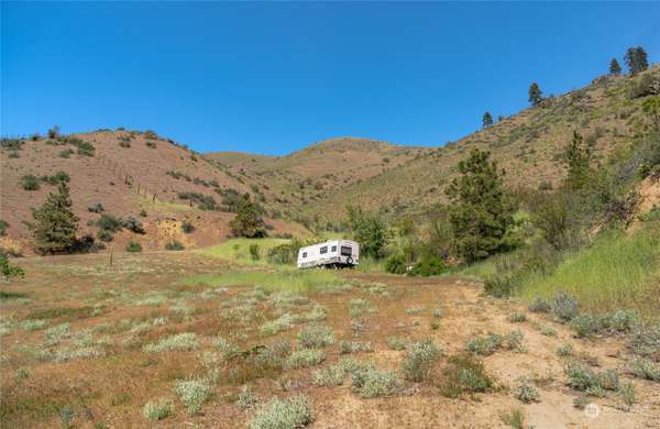 Entiat, WA 98822,6104 Entiat River RD