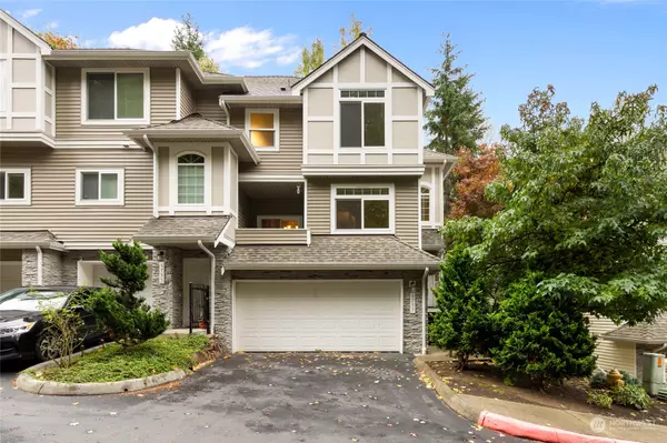 6757 SE Cougar Mountain WAY, Bellevue, WA 98006