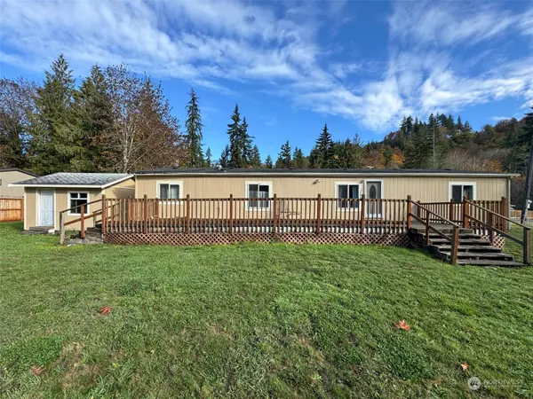 103 Willow LN, Port Angeles, WA 98362