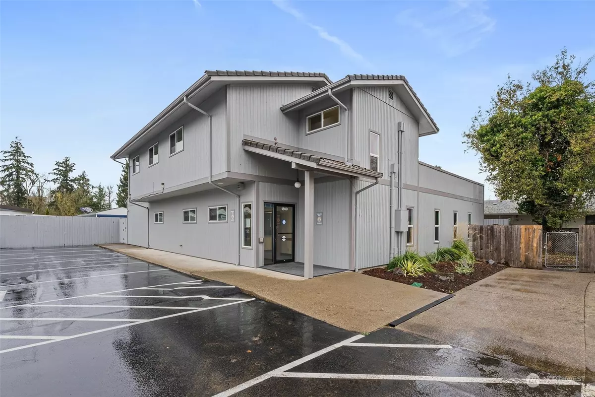 Centralia, WA 98531,1809 Cooks Hill Rd.