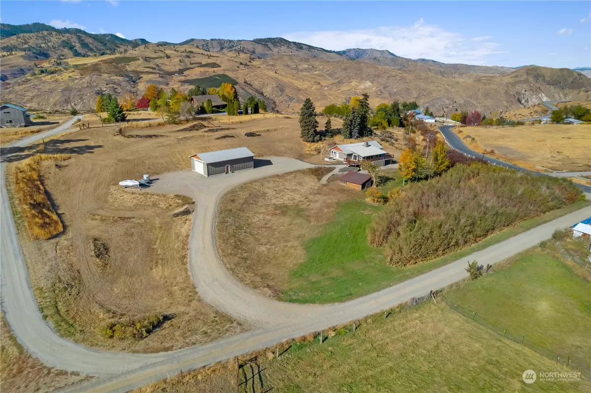 Wenatchee, WA 98801,851 Wheeler Hill RD