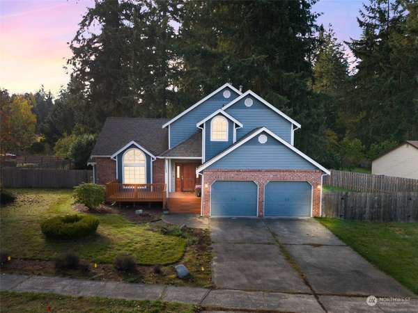 4044 Indian Summer DR SE, Olympia, WA 98513