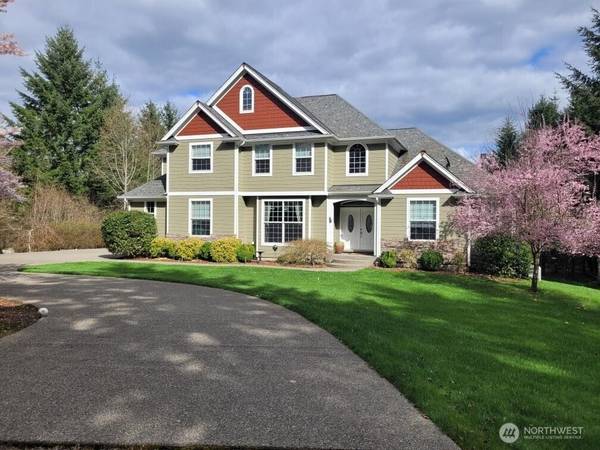 12120 Windtree LN SE, Rainier, WA 98576