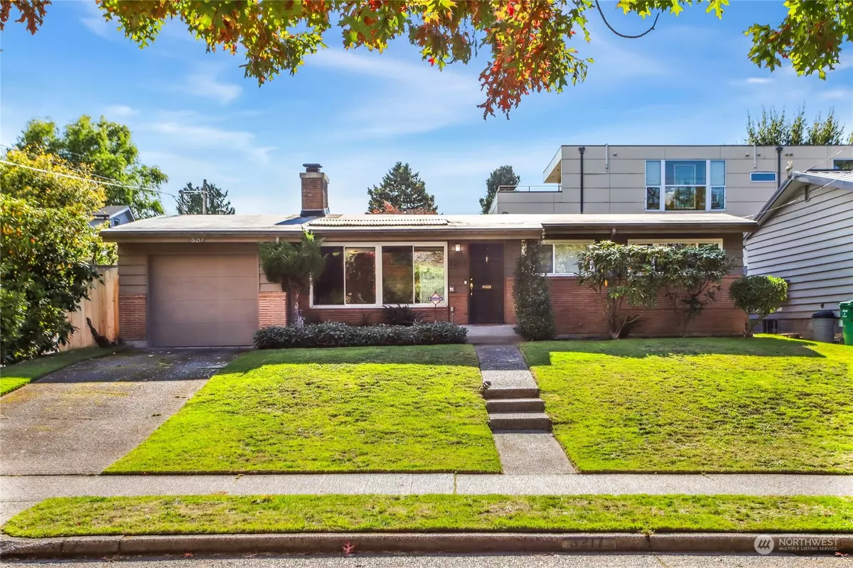 Seattle, WA 98199,3217 W Elmore ST