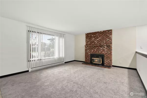 Centralia, WA 98531,2015 Lynn RD