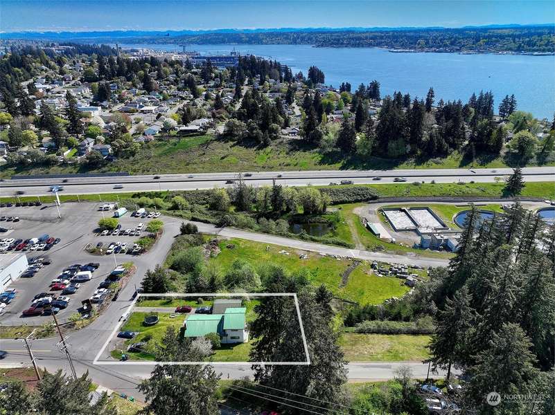 4321 C ST, Bremerton, WA 98312