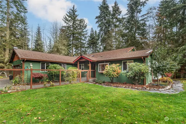 170 Long Creek LN, Sequim, WA 98382